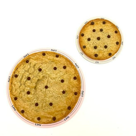 Mini Cookie Cake + Chocolate Chip Topping