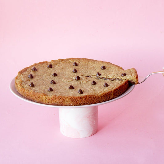 Cookie Cake + Chocolate Chip Topping